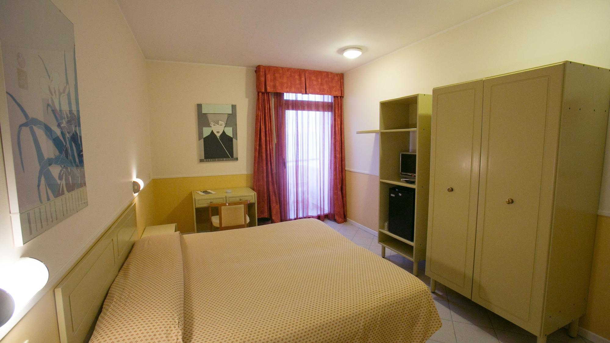 Hotel Salsello Bisceglie Esterno foto