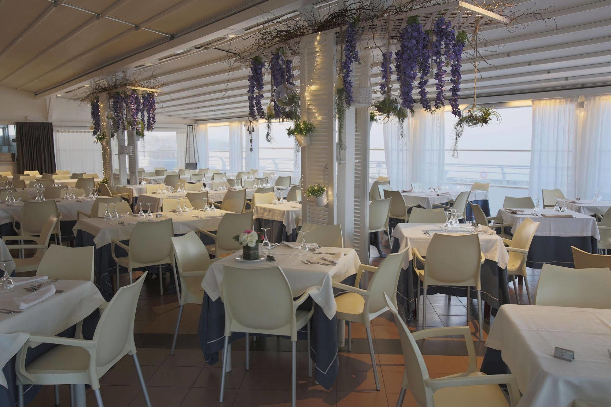 Hotel Salsello Bisceglie Esterno foto